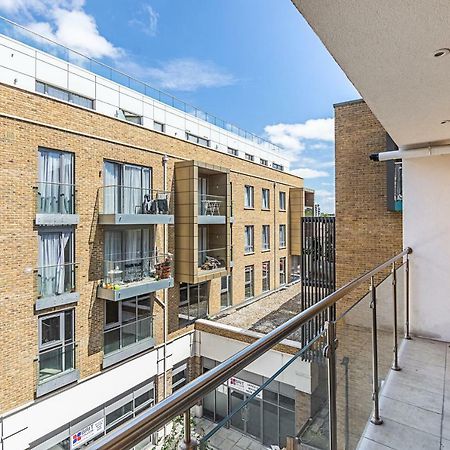 Modern Apartment Canary Wharf ロンドン エクステリア 写真