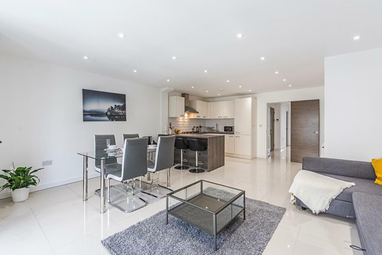 Modern Apartment Canary Wharf ロンドン エクステリア 写真